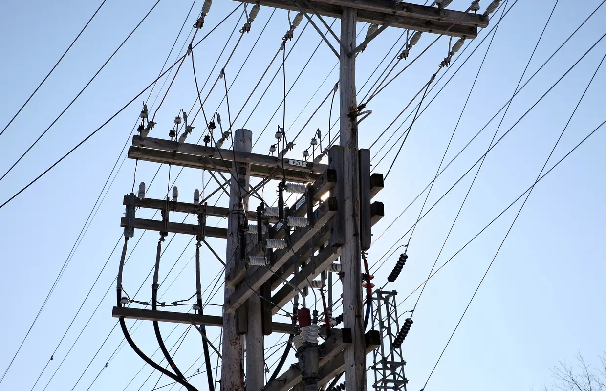 feature image for: Blackout Looms as Electricity Workers Threaten Strike in Abuja, 3 States