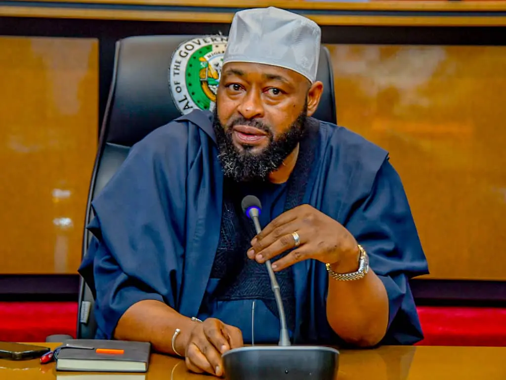 Gov Bago Dissolves Niger Cabinet for Mid-Term Performance Review