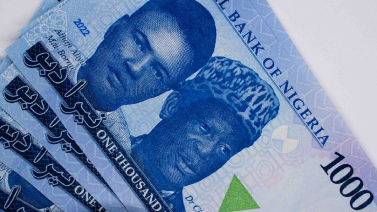 feature image for: Naira Strengthens Against Dollar at Official FX Market