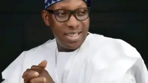 image for Senator Fadeyi-Ajagunla Resigns from PDP Citing Party Divisions