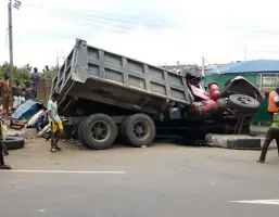 Speeding Truck Crushes Woman to Death at Lagos-Ogun Border