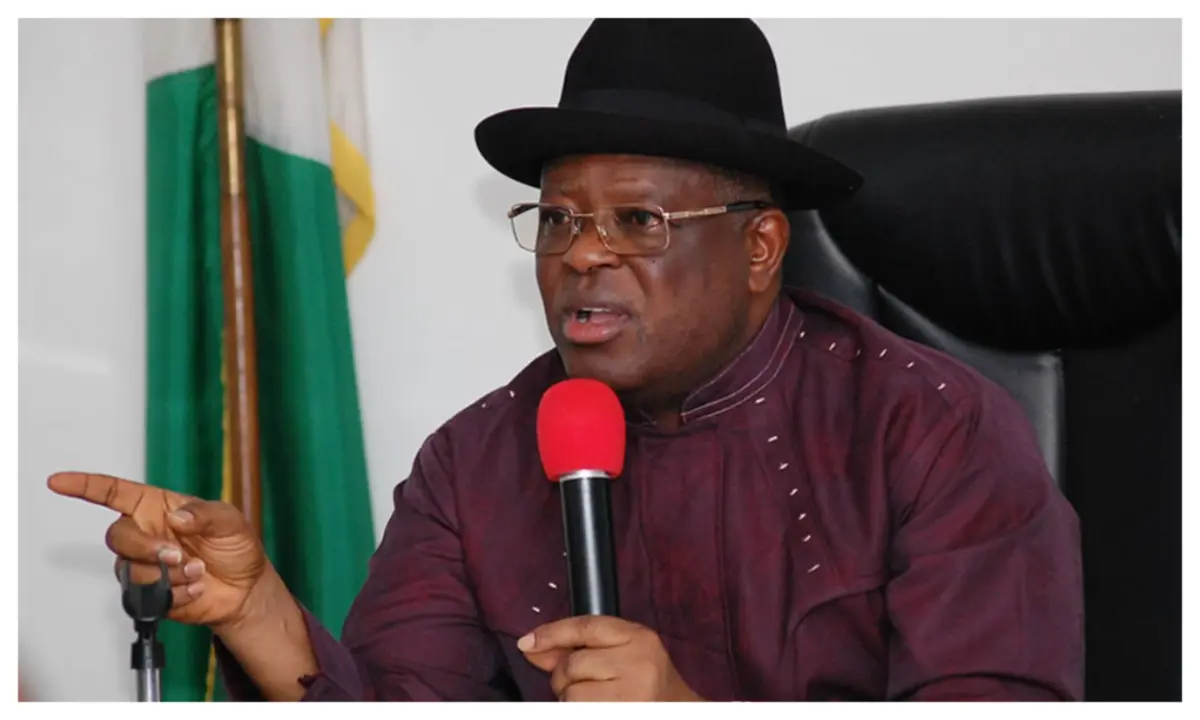 feature image for: Umahi Urges Tinubu to Release More Funds for Infrastructure Projects